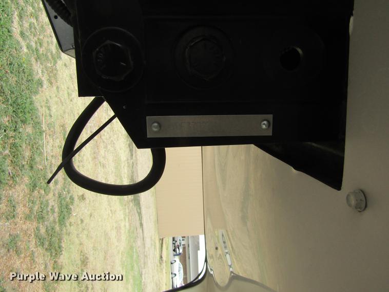 image for item DD8762 2017 Montana High Country HM379RD camper