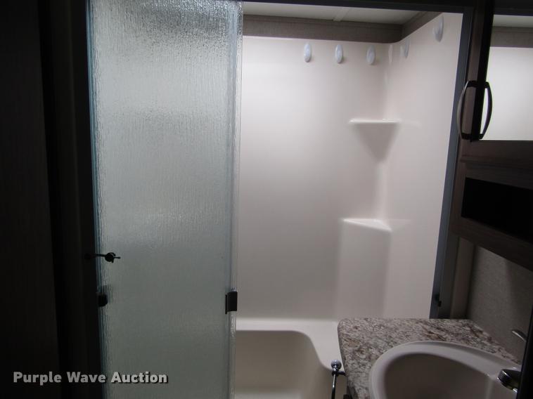 image for item DD8762 2017 Montana High Country HM379RD camper