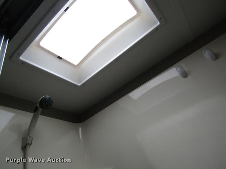 image for item DD8762 2017 Montana High Country HM379RD camper