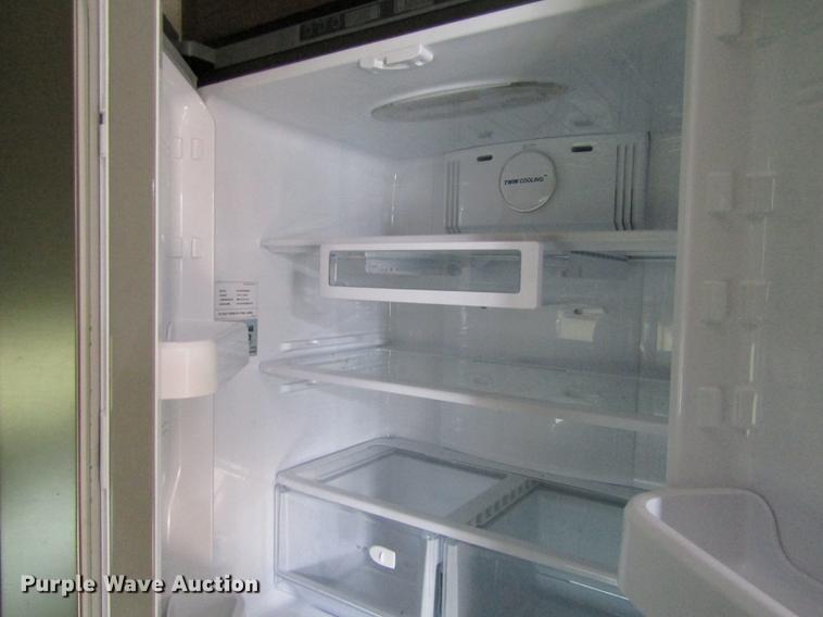 image for item DD8762 2017 Montana High Country HM379RD camper