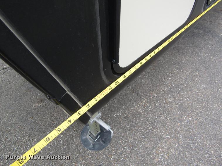 image for item DD8762 2017 Montana High Country HM379RD camper