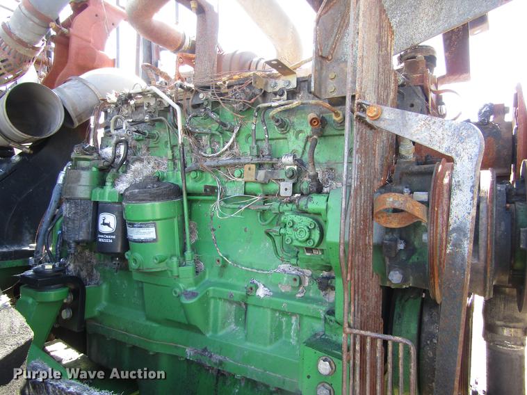 image for item DD8767 2011 John Deere 9230 tractor