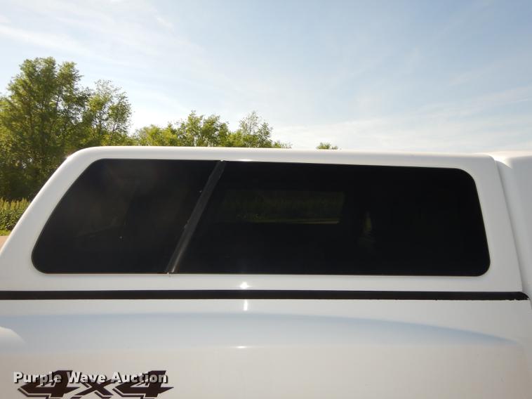 image for item DE1690 2007 Dodge Dakota Quad Cab pickup truck