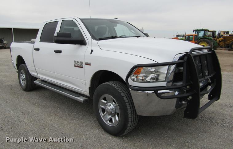 image for item DE6762 2015 Dodge Ram 2500HD Quad Cab pickup truck