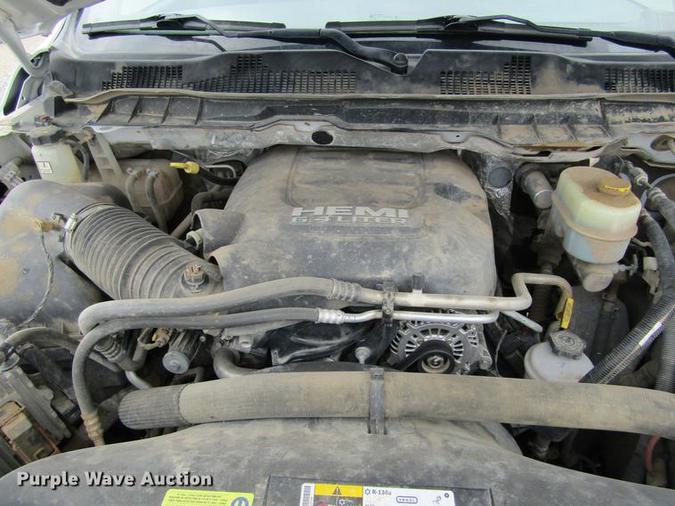 image for item DE6762 2015 Dodge Ram 2500HD Quad Cab pickup truck