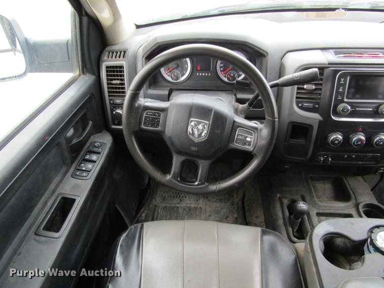 image for item DE6762 2015 Dodge Ram 2500HD Quad Cab pickup truck