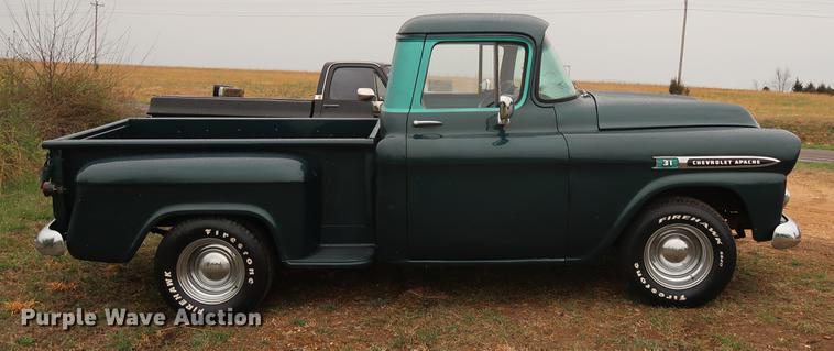 image for item DF3655 1959 Chevrolet Apache 31 pickup truck