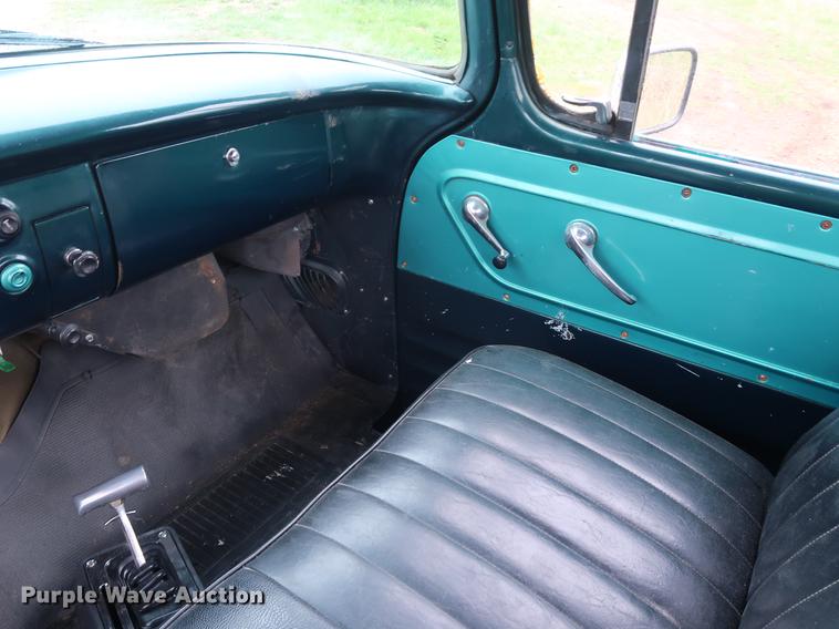 image for item DF3655 1959 Chevrolet Apache 31 pickup truck