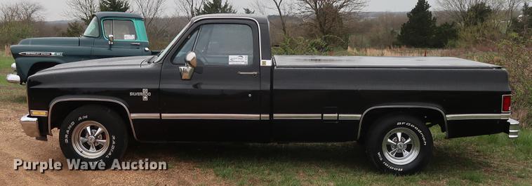 image for item DF3656 1985 Chevrolet C1500 pickup truck