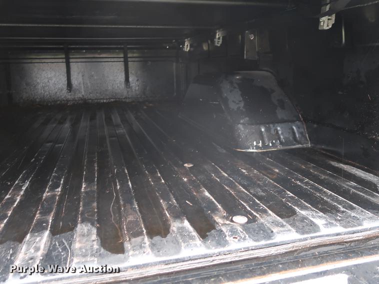 image for item DF3656 1985 Chevrolet C1500 pickup truck