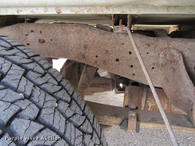 image for item DF3779 2005 Ford F250 Super Duty pickup truck