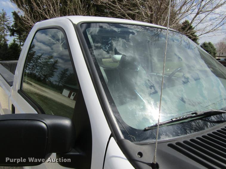 image for item DF3779 2005 Ford F250 Super Duty pickup truck