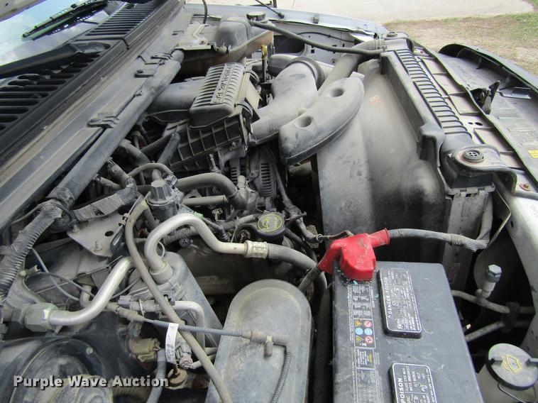 image for item DF3779 2005 Ford F250 Super Duty pickup truck
