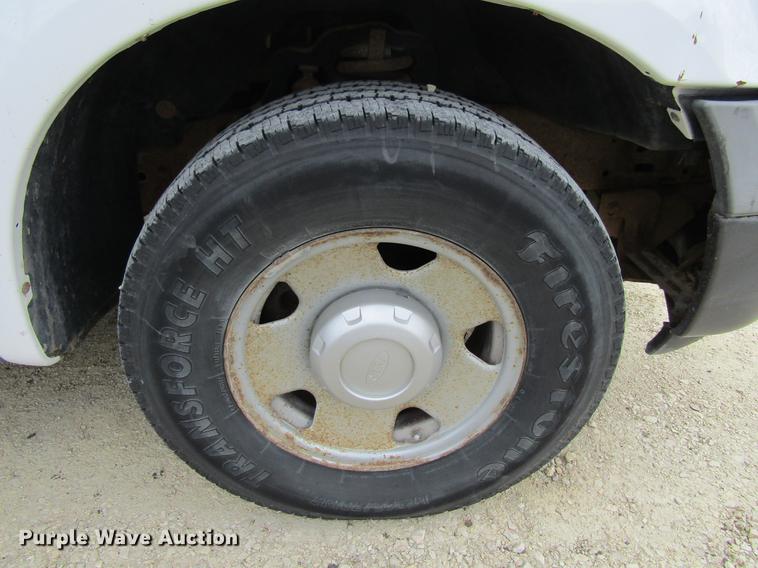 image for item DF3779 2005 Ford F250 Super Duty pickup truck