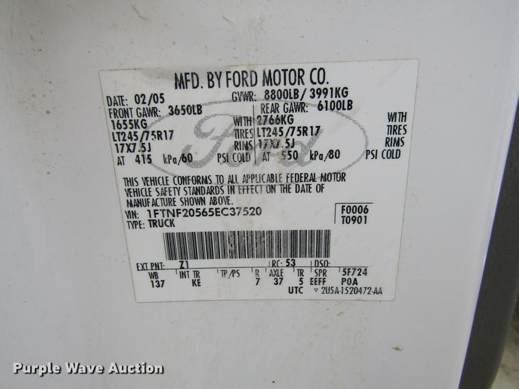 image for item DF3779 2005 Ford F250 Super Duty pickup truck