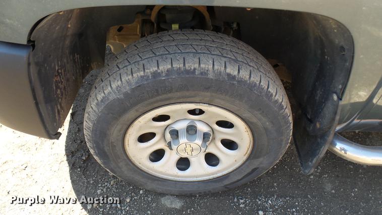 image for item DP9535 2008 Chevrolet Silverado 1500 pickup truck
