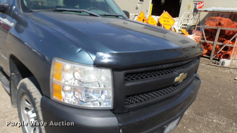 image for item DP9535 2008 Chevrolet Silverado 1500 pickup truck