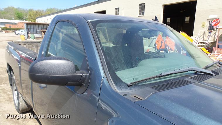 image for item DP9535 2008 Chevrolet Silverado 1500 pickup truck