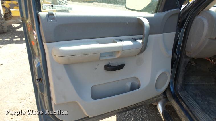 image for item DP9535 2008 Chevrolet Silverado 1500 pickup truck