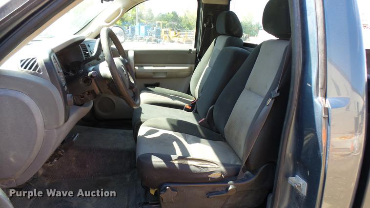 image for item DP9535 2008 Chevrolet Silverado 1500 pickup truck