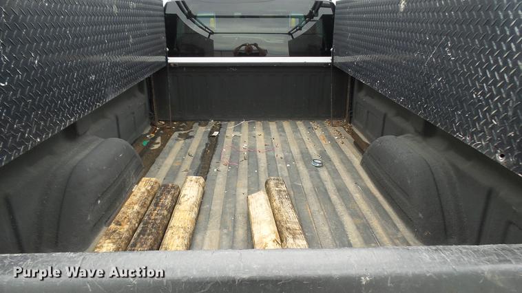 image for item DP9538 2003 Chevrolet Silverado 2500HD Ext. Cab pickup truck