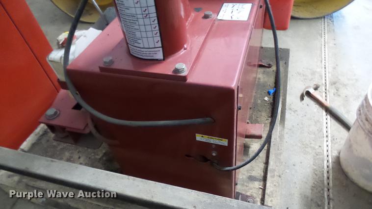 image for item DP9544 2013 Coats Baseline 200 tire machine