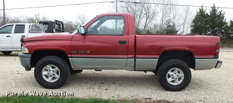 image for item DS9535 1997 Dodge Ram 1500 Laramie SLT pickup truck