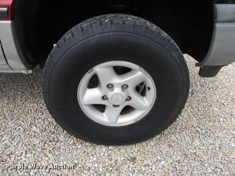 image for item DS9535 1997 Dodge Ram 1500 Laramie SLT pickup truck