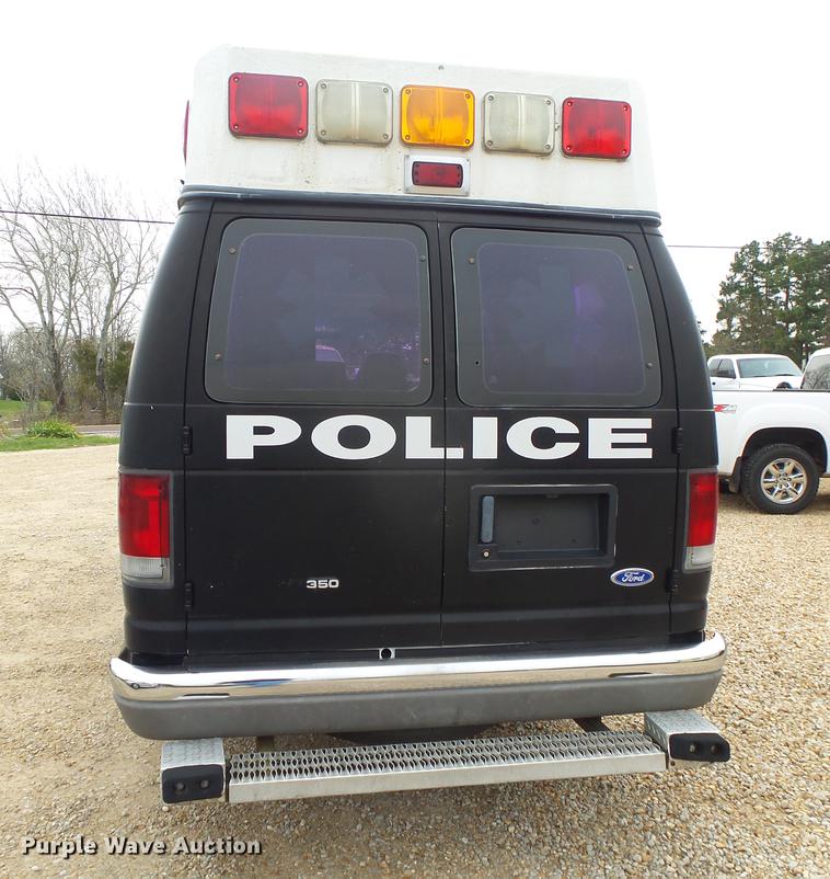 image for item DS9536 1995 Ford Econoline E350 van