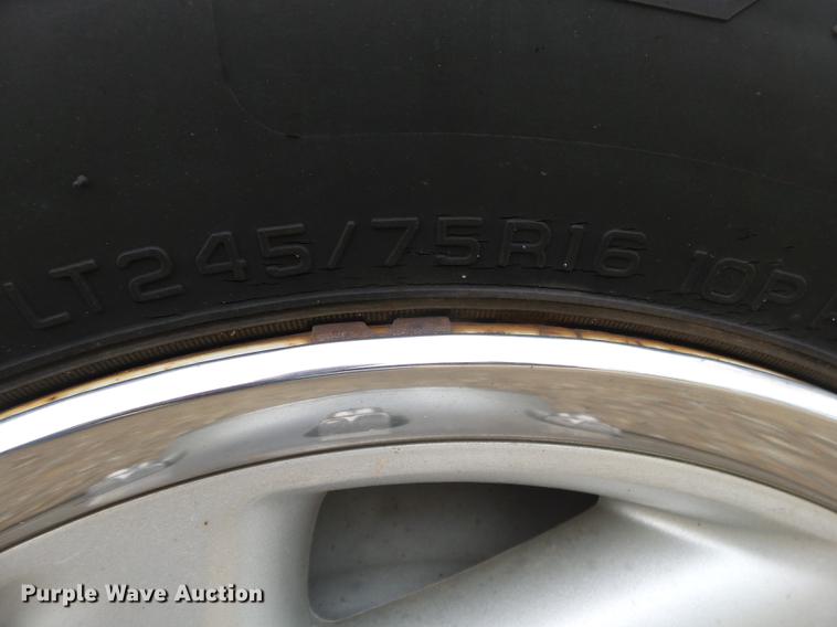 image for item DS9536 1995 Ford Econoline E350 van