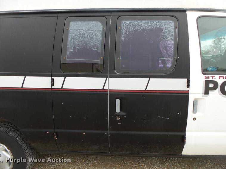 image for item DS9536 1995 Ford Econoline E350 van