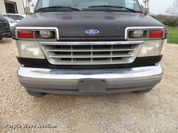 image for item DS9536 1995 Ford Econoline E350 van