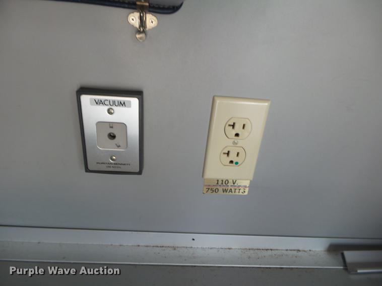 image for item DS9536 1995 Ford Econoline E350 van