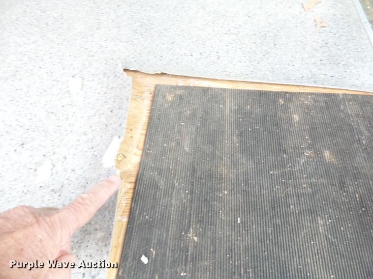 image for item DS9536 1995 Ford Econoline E350 van