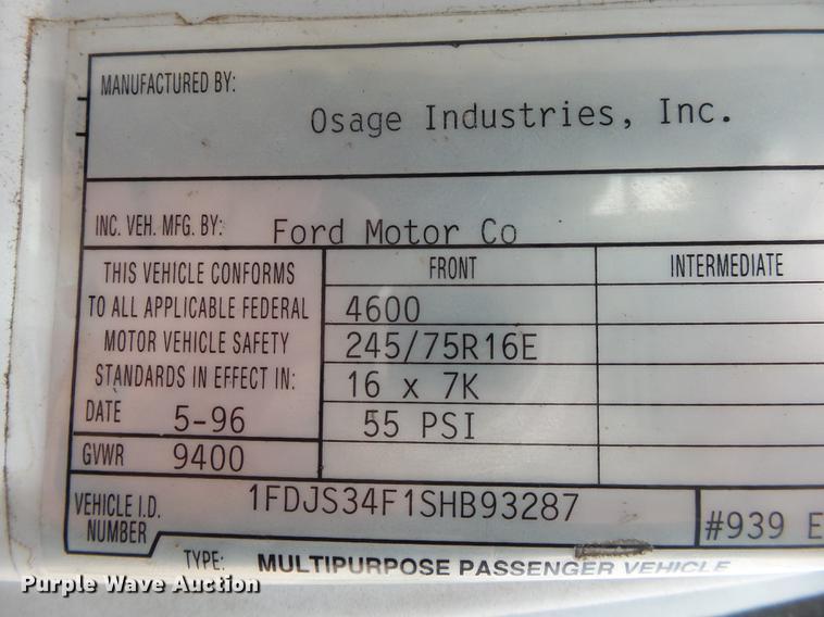 image for item DS9536 1995 Ford Econoline E350 van