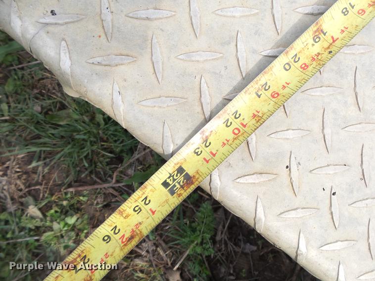 image for item DS9540 Truck parts