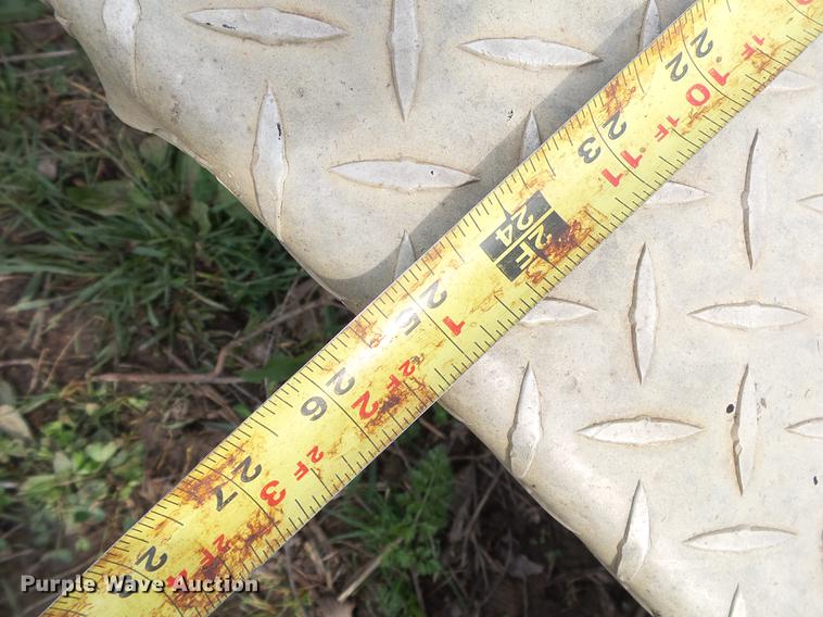 image for item DS9540 Truck parts