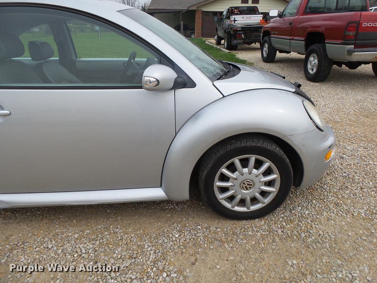 image for item DS9541 2005 Volkswagen New Bettle