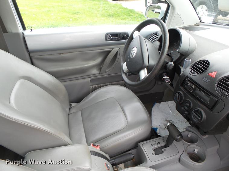 image for item DS9541 2005 Volkswagen New Bettle