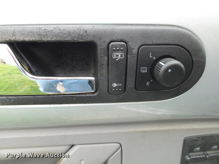 image for item DS9541 2005 Volkswagen New Bettle