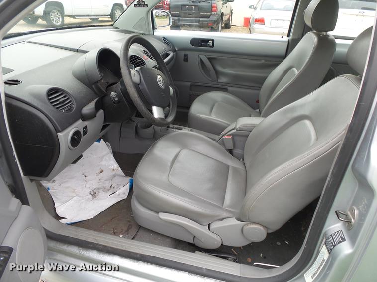 image for item DS9541 2005 Volkswagen New Bettle