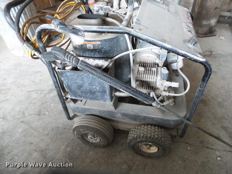 image for item DS9549 MTM 1502 hot pressure washer
