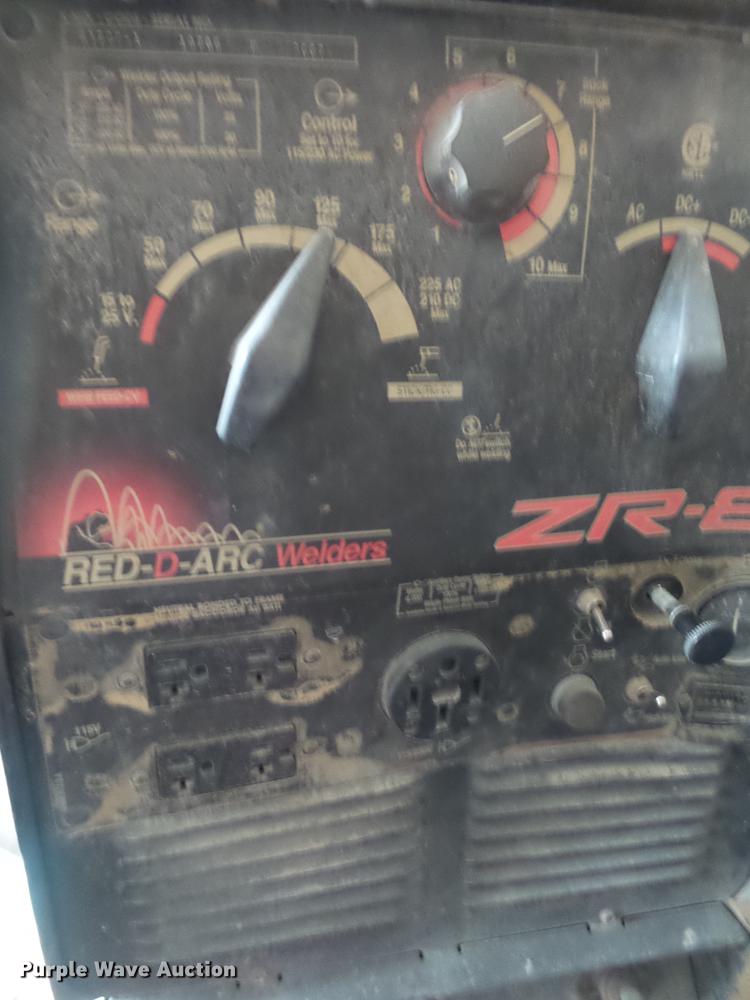 image for item DS9550 Red-d-arc ZR-8 generator