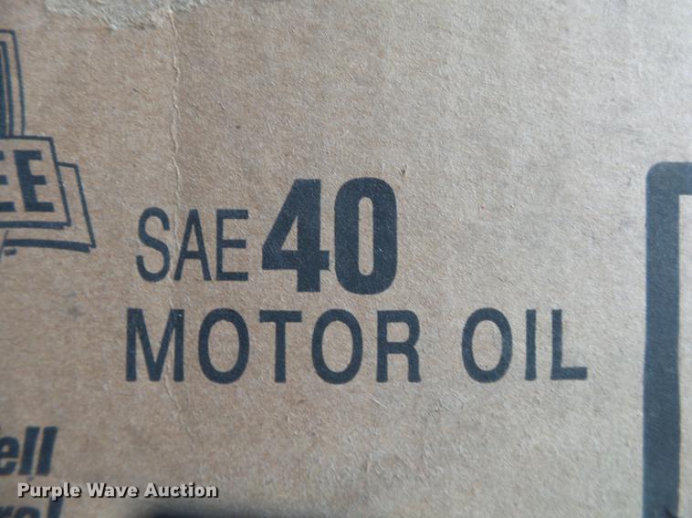 image for item DS9552 (30) cases of Valvoline 40W engine oil