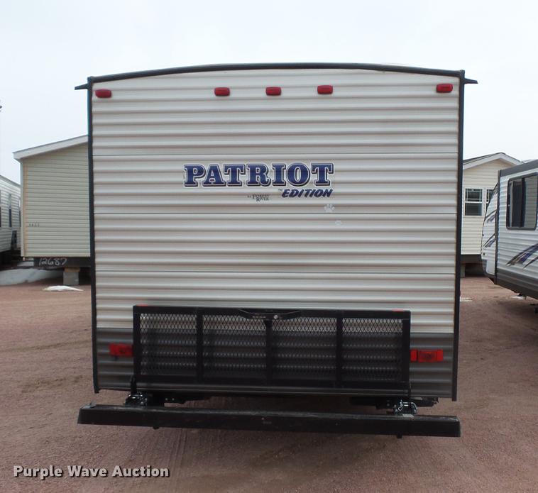 image for item DW9710 2015 Forest River 26DH Patriot camper