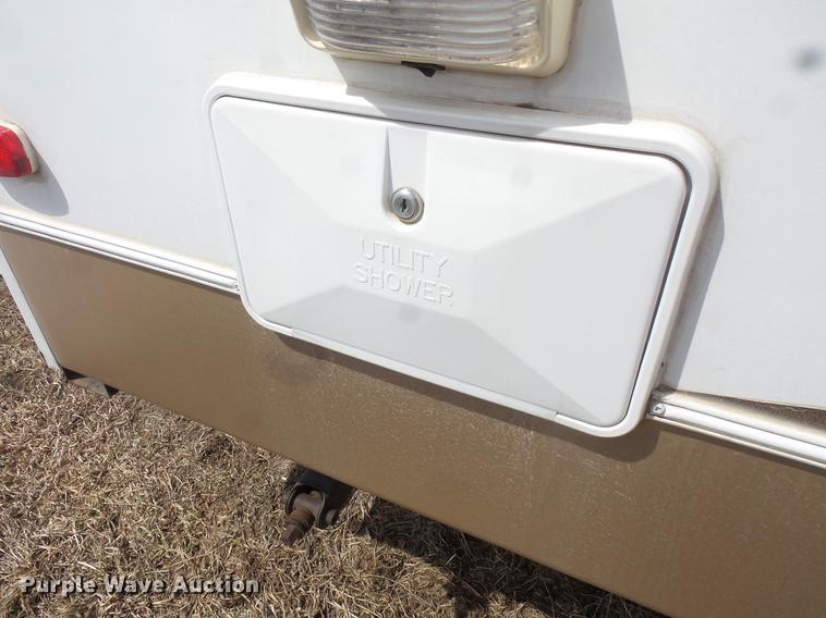 image for item DW9712 2009 Keystone Laredo camper