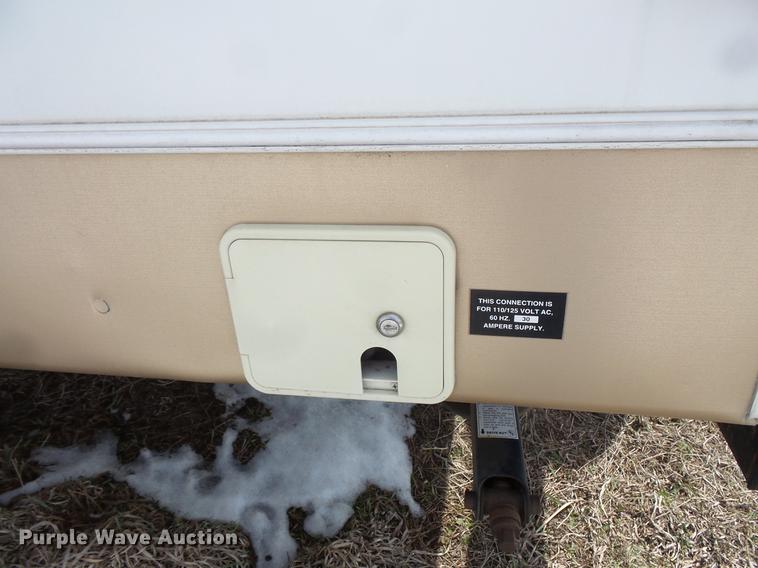 image for item DW9712 2009 Keystone Laredo camper