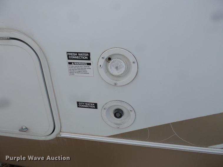 image for item DW9712 2009 Keystone Laredo camper