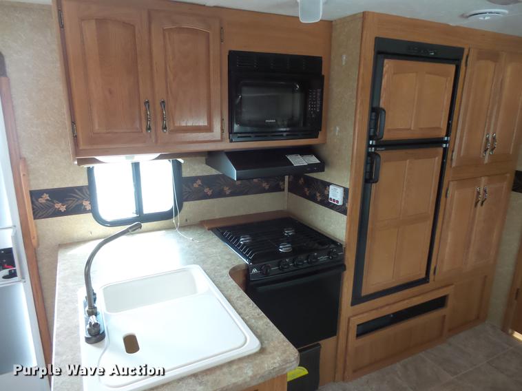 image for item DW9712 2009 Keystone Laredo camper