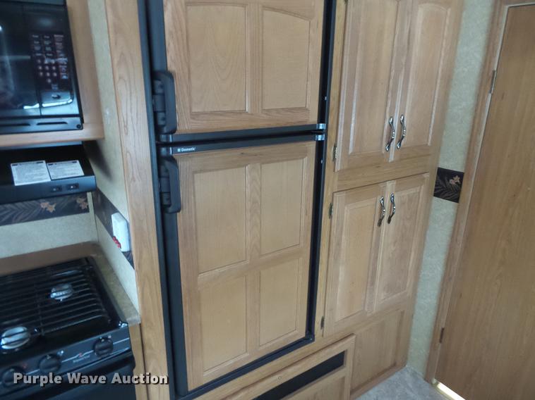 image for item DW9712 2009 Keystone Laredo camper